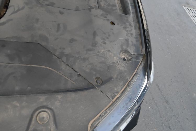 红旗HS5 2022款 改款 2.0T 智联旗享版局部细节9007