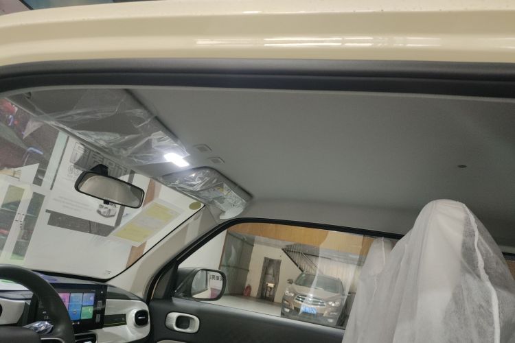 吉利银河 熊猫 2025款 210km 元气熊中控内饰22