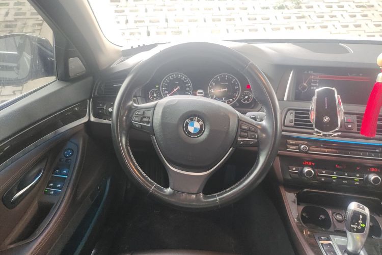 宝马5系 2017款 525Li 豪华设计套装局部细节13