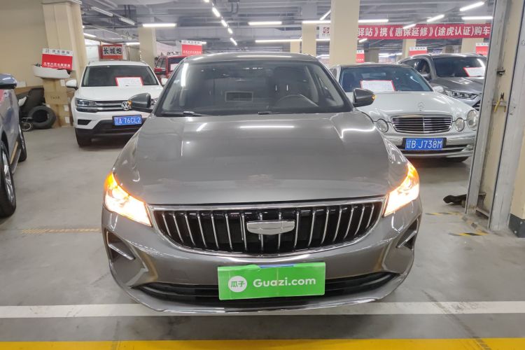 吉利汽车 帝豪 2025款 第4代 1.5L CVT龙腾版车身外观2