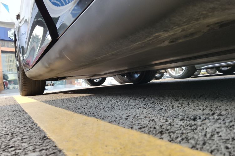 特斯拉 Model Y 2022款 后轮驱动版局部细节9002