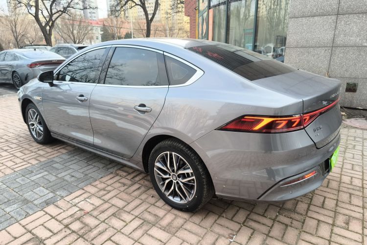 比亚迪 秦PLUS 2024款 荣耀版 EV 510KM领先型车身外观6003