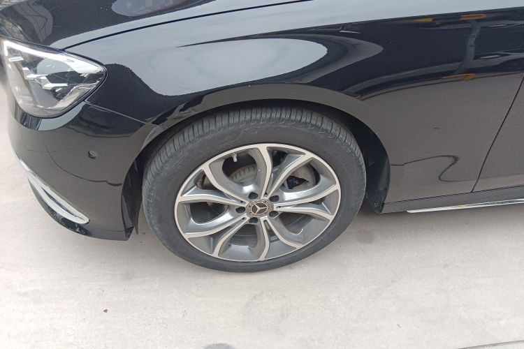 奔驰E级 2021款 E 300 L 运动豪华型车身外观6007