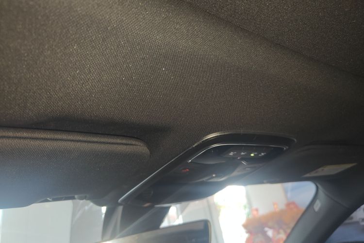 领克03 2022款 1.5TD DCT劲Plus中控内饰22