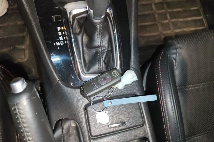 马自达 阿特兹 2014款 2.5L 蓝天尊崇版中控内饰11