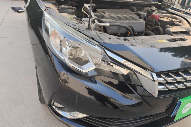 启辰T90 2018款 2.0L CVT智联领尚版 国V车身外观8