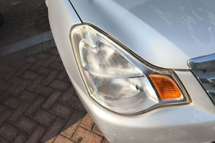 日产 轩逸 2012款 经典 1.6XE 自动舒适版车身外观8