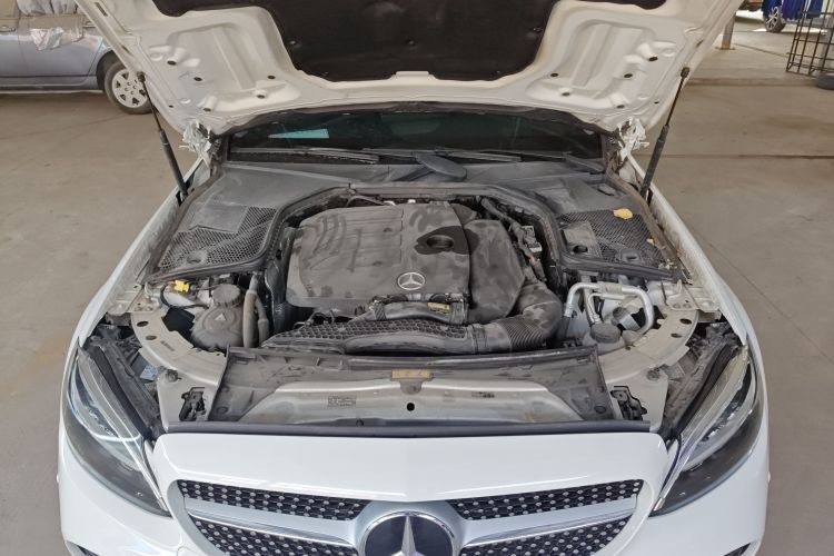 奔驰C级 2020款 改款 C 260 L 运动版局部细节24