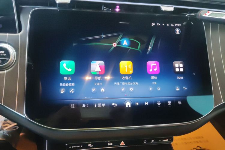 奔驰E级 2025款 E 300 L 时尚型中控内饰16