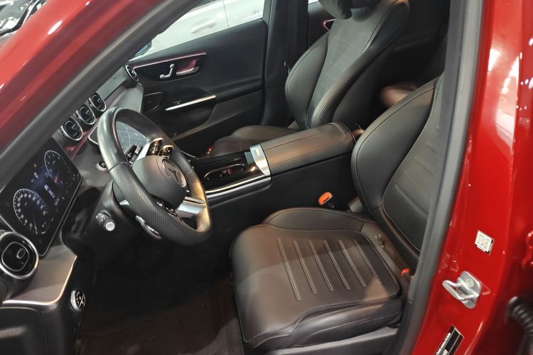 奔驰C级 2024款 C 200 L 运动版中控内饰19