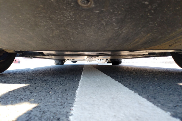 特斯拉 Model 3 2021款 标准续航后驱升级版局部细节9008