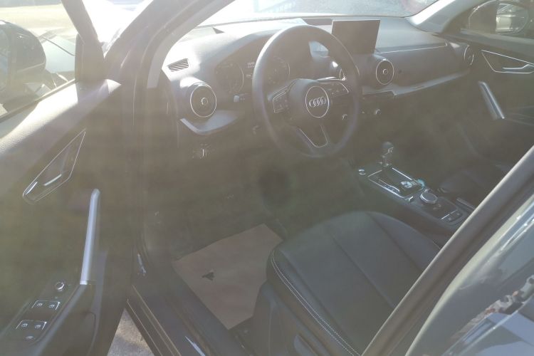 奥迪Q2L 2021款 35 TFSI 进取动感型中控内饰7003