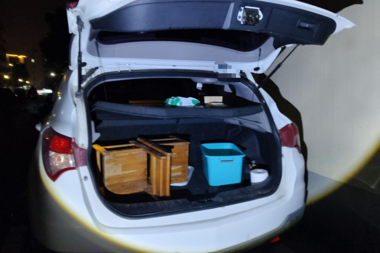 海马S5 2015款 1.6L 手动舒适型中控内饰23