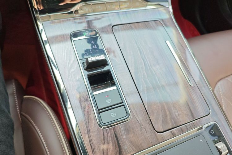 星途揽月 2021款 400T 四驱星尊Pro版 7座局部细节18