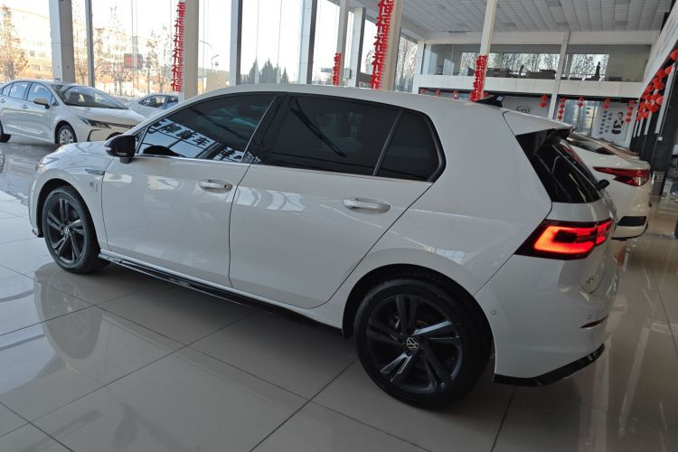 大众 高尔夫 2023款 改款 280TSI DSG R-Line Lite车身外观4