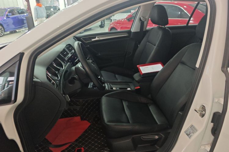 大众 高尔夫 2020款 200TSI DSG舒适进取版中控内饰19