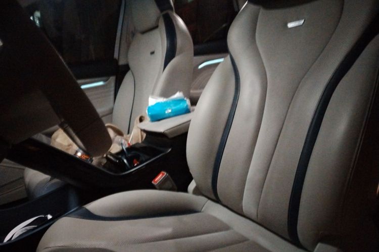 飞凡汽车 飞凡MARVEL R 2021款 后驱PRO版中控内饰19