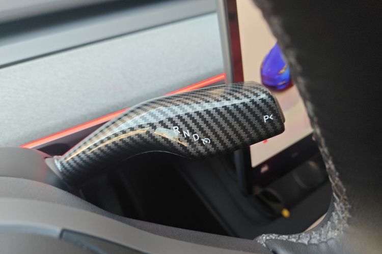 特斯拉 Model Y 2024款 后轮驱动版中控内饰18