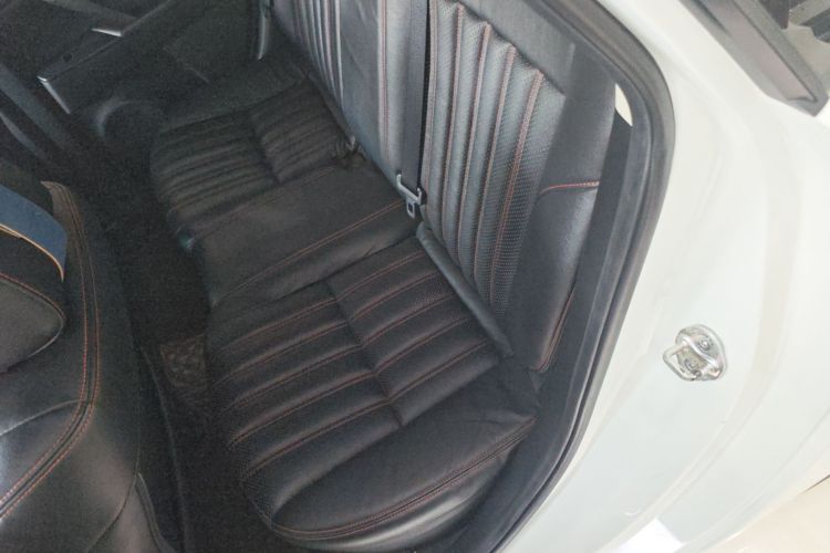 马自达3星骋 2015款 两厢 1.6L 自动精英型中控内饰21