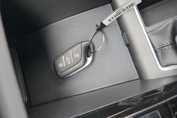 荣威i5 2023款 1.5L CVT豪华版中控内饰11