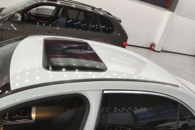 奔驰C级 2022款 C 200 L 运动版局部细节57