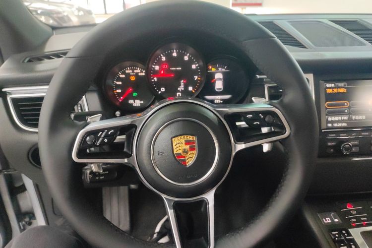 保时捷 2014款 Macan 2.0T中控内饰13