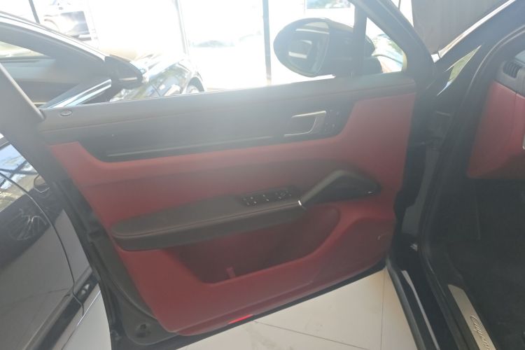 保时捷 2019款 Cayenne Coupé 3.0T中控内饰47