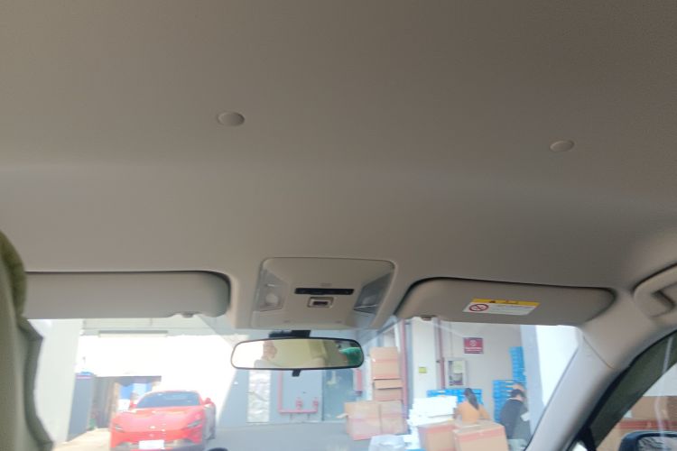 丰田 威兰达 2023款 2.0L CVT两驱领先版中控内饰22