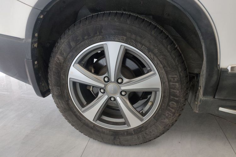 哈弗H6 2015款 改款 运动版 1.5T 手动两驱精英型车身外观6008