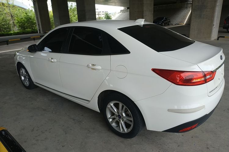 福特 福睿斯 2019款 改款 1.5L 自动悦享型 国VI车身外观6003