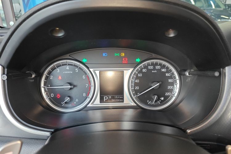 铃木 维特拉 2016款 1.4T 自动四驱旗舰型中控内饰14