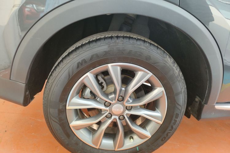 荣威RX5 2023款 PLUS 330TGI 自动领潮智惠版车身外观6008