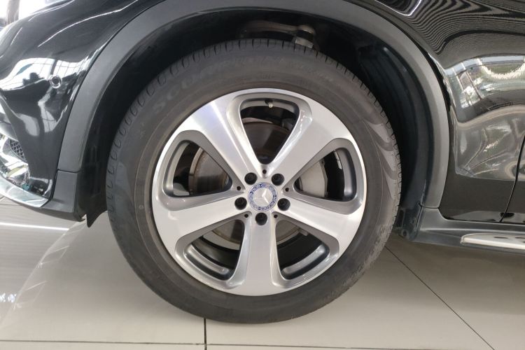 奔驰GLC 2017款 GLC 260 4MATIC 豪华型车身外观6007