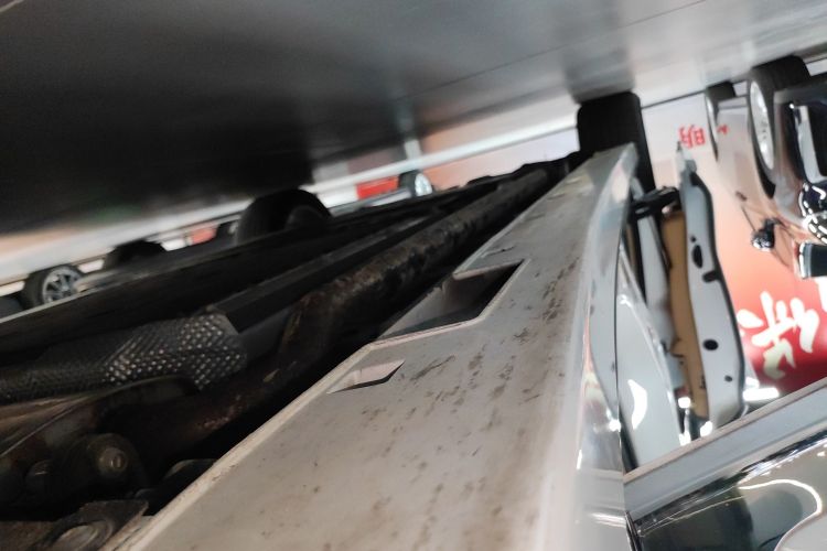 岚图汽车 岚图梦想家 2022款 低碳版 想+智驾包局部细节9001