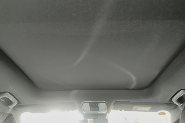 理想汽车 理想ONE 2021款 增程6座版中控内饰22