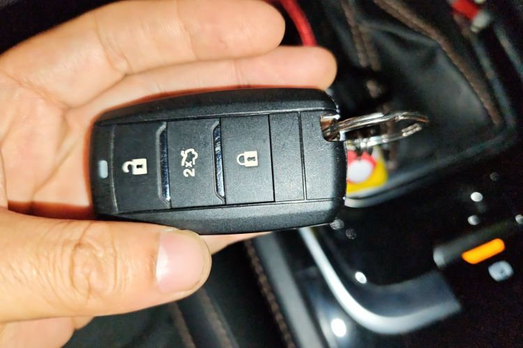 长安 逸动 2018款 XT 1.6L GDI 自动风潮型 国V中控内饰11