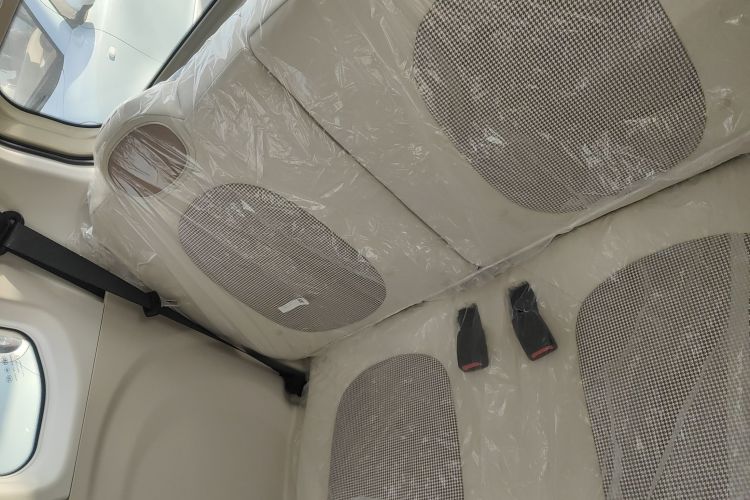 奔腾小马 2026款 222km 萌趣马 Plus中控内饰21