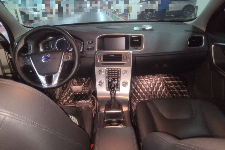 沃尔沃S60 2018款 S60L T4 智远版中控内饰7002