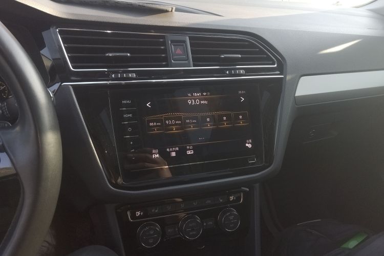 大众 途观L 2019款 改款 330TSI 自动两驱智动豪华版 国VI中控内饰16