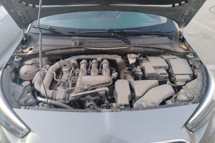 别克 凯越 2018款 15N CVT精英型局部细节24