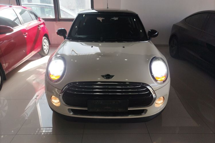 MINI 2016款 1.5T COOPER车身外观6001