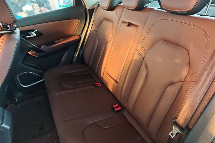 一汽 森雅R7 2017款 1.6L 自动智能型中控内饰21