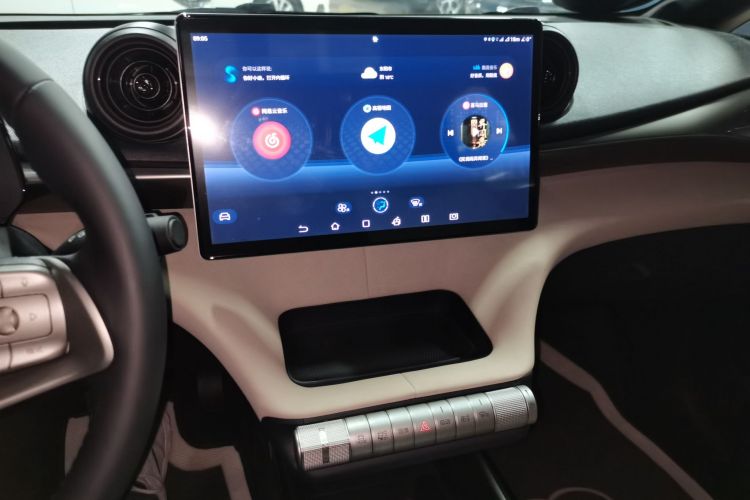 比亚迪 海豚 2023款 420km 时尚版局部细节16