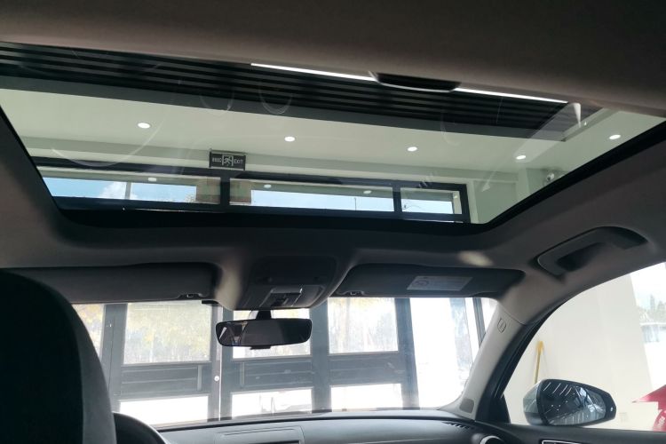 奥迪A3 2018款 30周年年型 Limousine 35 TFSI 时尚型中控内饰22