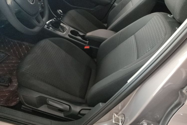 大众 宝来 2021款 1.5L 手动时尚智联版中控内饰19