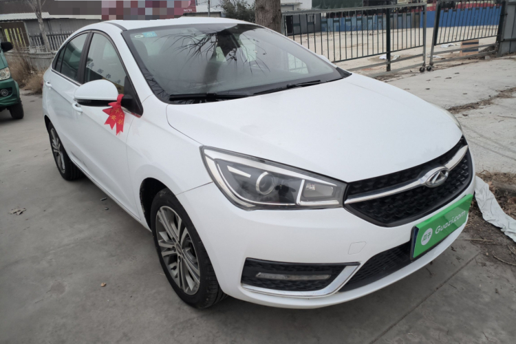 奇瑞 艾瑞泽5 2017款 1.5L 手动豪华版车身外观3