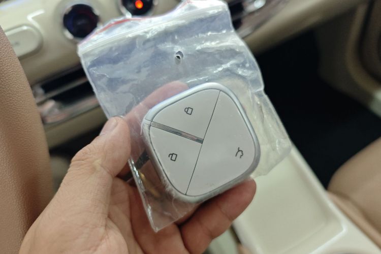 五菱汽车 五菱缤果 2025款 333km 悦享款中控内饰7001