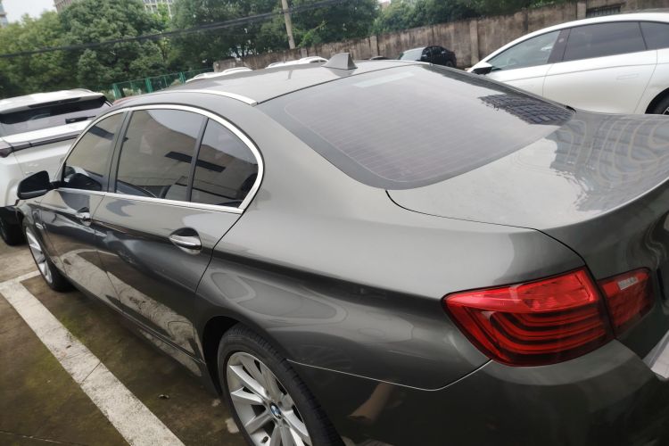 宝马5系 2015款 535Li 领先型车身外观6004