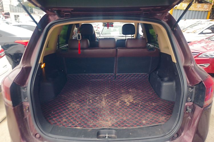 野马汽车 野马T70 2016款 升级版 1.5T 手动豪华型机舱底盘23