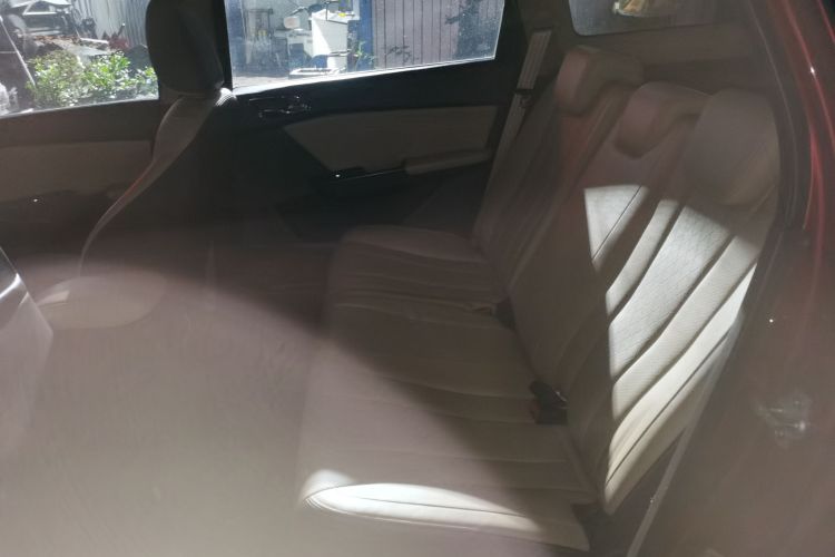 宝骏310W 2017款 1.5L 手动时尚型 国V中控内饰7004